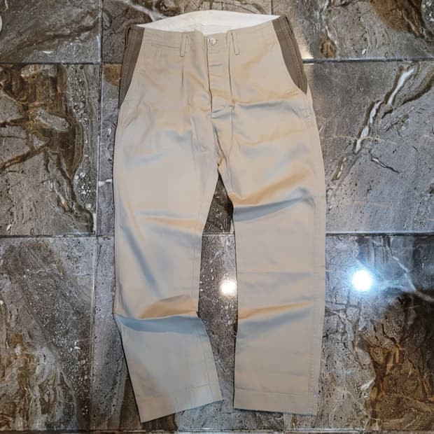 비즈빔 밀리터리 치노팬츠 