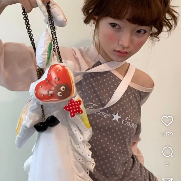 샵페어리 도트 레글런 슬리브 티셔츠 핑크