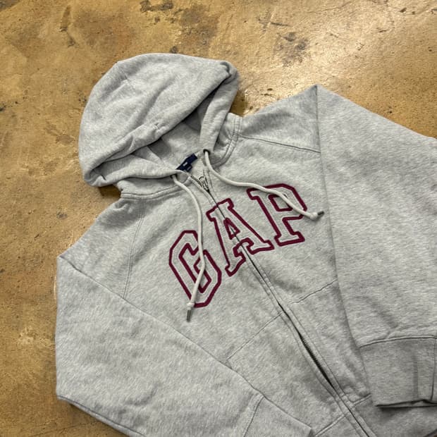 갭 그레이 버건디 로고 후드집업