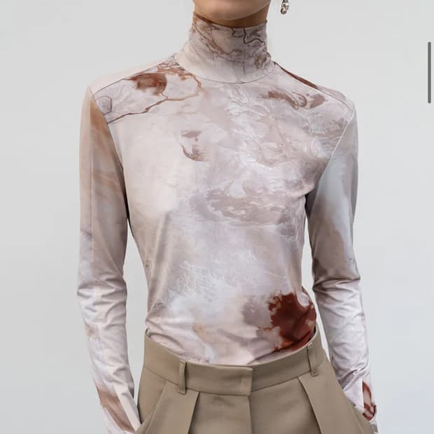 Low Classic turtle neck