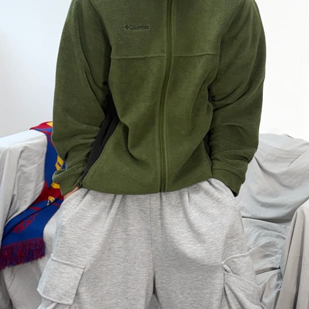 컬럼비아 카키 그린 스몰로고 플리스 자켓