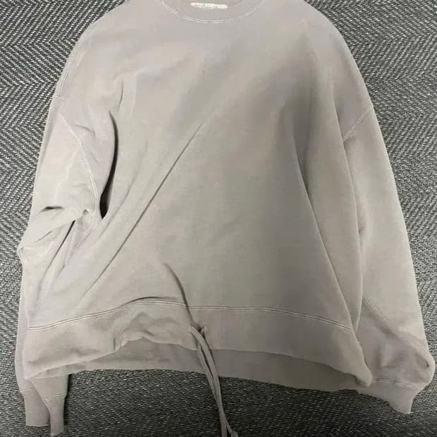 remi relief 맨투맨 XL