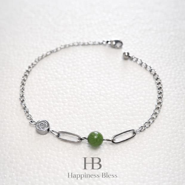 맑은 그린빛 페리도트 서지컬 팔찌