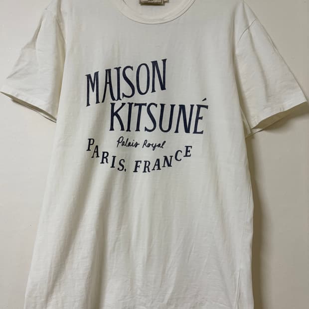 메종키츠네 화이트 로고 티셔츠