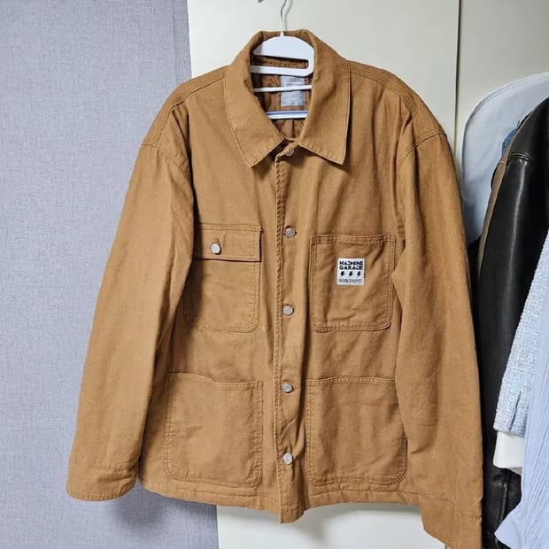 구매가8.9 에잇세컨즈 남성 자켓 브라운자켓 카라자켓 누빔자켓