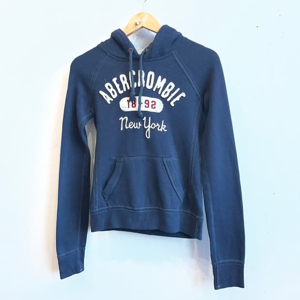 아베크롬비 아플리케 그런지 후드티 네이비 우먼즈
