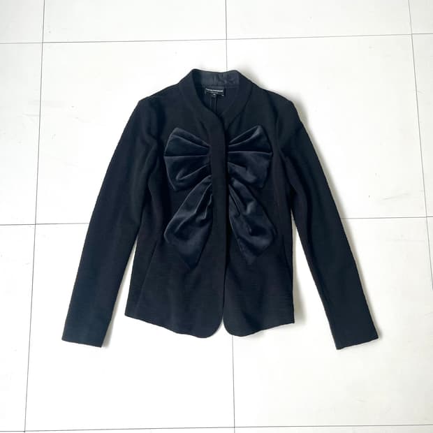 Armani big ribbon ୨ৎ jacket