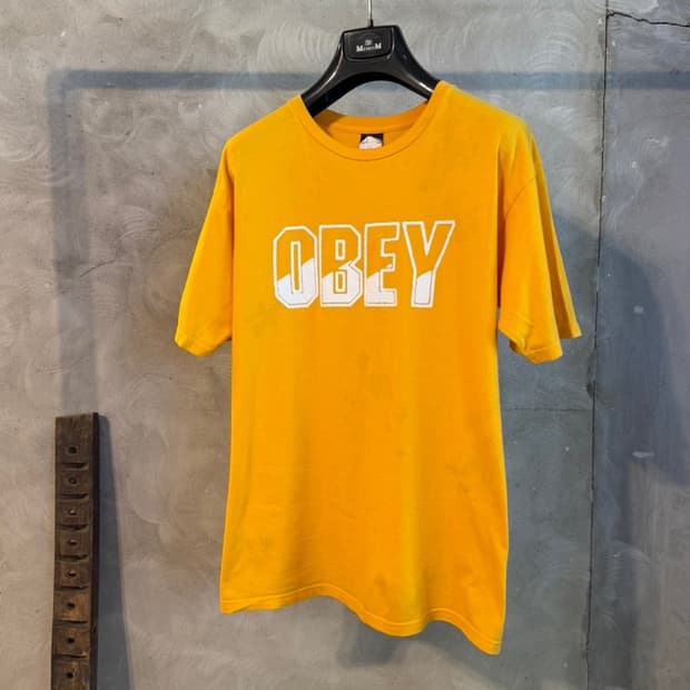 오베이 티셔츠 100