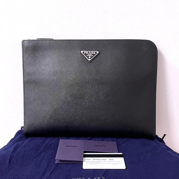[S급/정품] 프라다 사피아노 클러치 백 블랙 가방