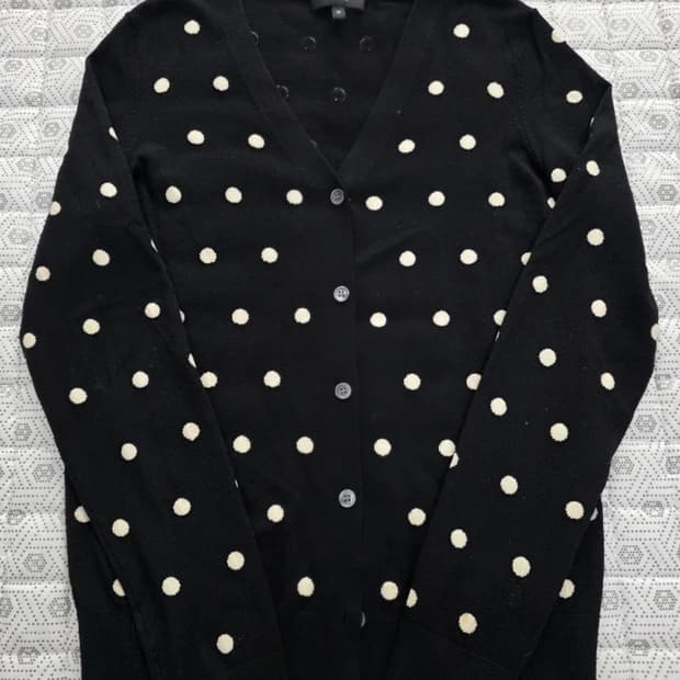 Theory 띠어리 폴카 도트 울 가디건 ~55