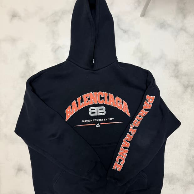 발렌시아가 메종후드 1사이즈