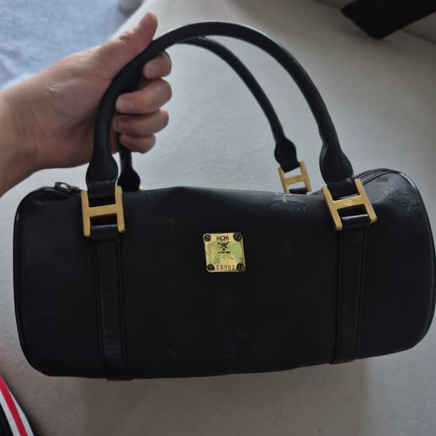 MCM 원통 토트백