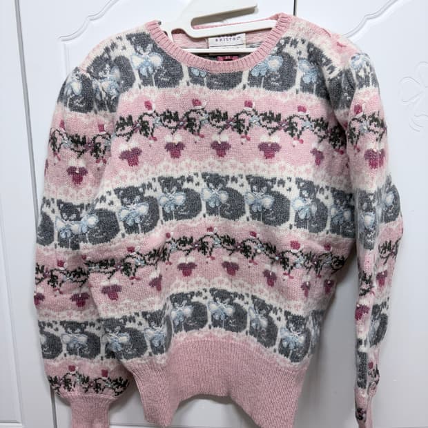 SUSAN BRISTOL 빈티지 니트(새)