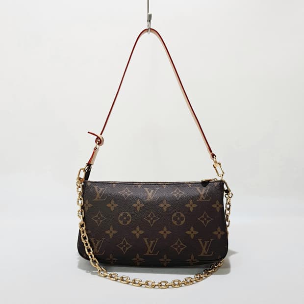 루이비통 모노그램 포쉐트 악세수아 M82766