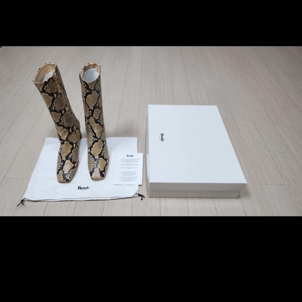 새상품 Rouje Elsa부츠(38)
