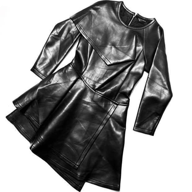 꼼데가르송 - 1987 레더 드레스