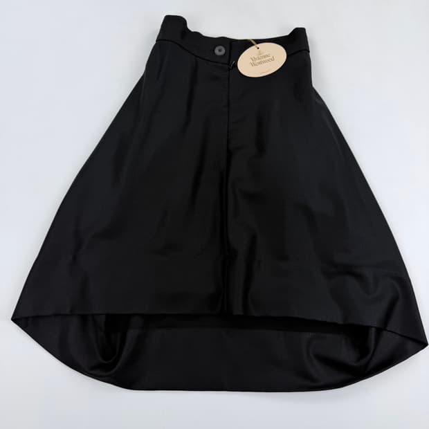 비비안웨스트우드 런던 언발란스 스커트 새상품