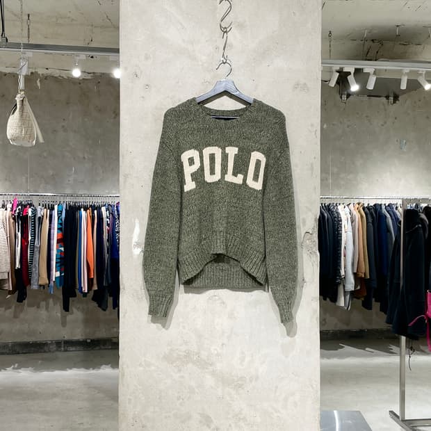 폴로 랄프로렌 모스 그린 이니셜 크루넥 스웨터