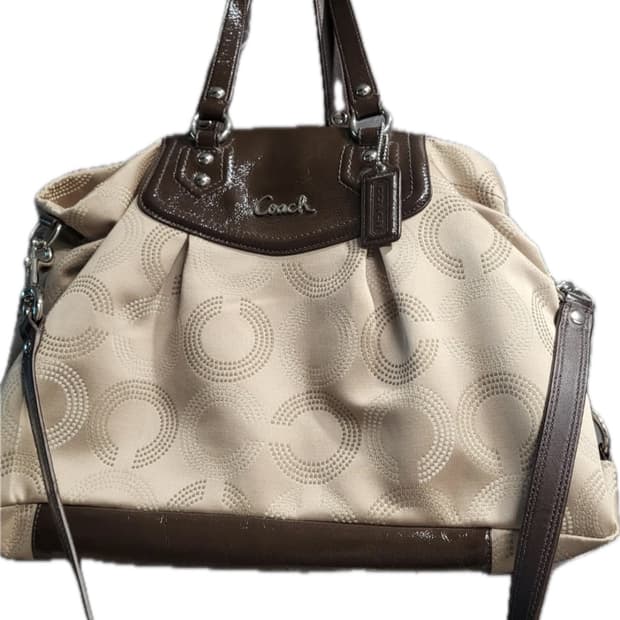 코치 시그니처 베이지 토트백 숄더백