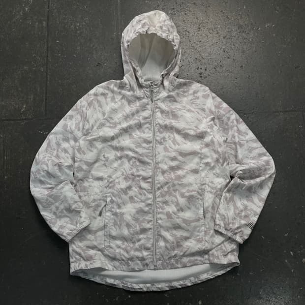 100 뉴발란스 카모 바람막이