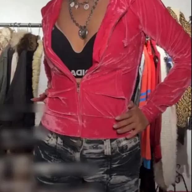 *희귀! 오네 갸루 벨벳 핫핑크 일본 빈티지 딱붙핏 후드집업