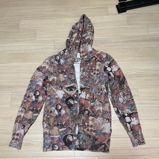 히스테릭 글래머 후드집업