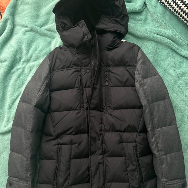 캘빈 클라인 진스 남성 슬림다운 패딩 