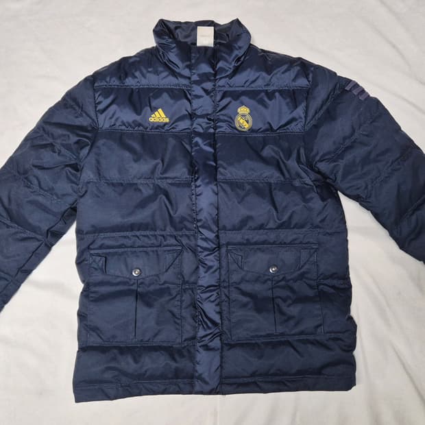 레알 마드리드 잠바 팝니다 