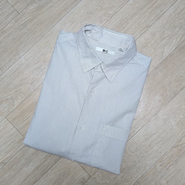 UNIQLO C 스트라이프 셔츠