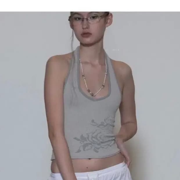 로즈버클 홀터 탑 아이스그레이 xs 스컬프터