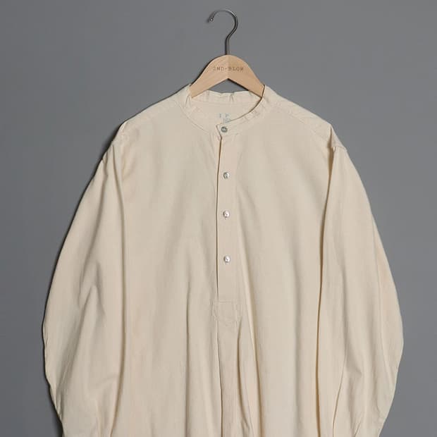 I P 1952r Bulgaria ARMY Pullover Shirts
