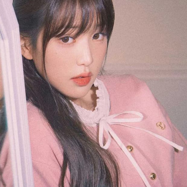 로라로라 라운드 볼륨 핑크 금장단추 모달 가디건 F