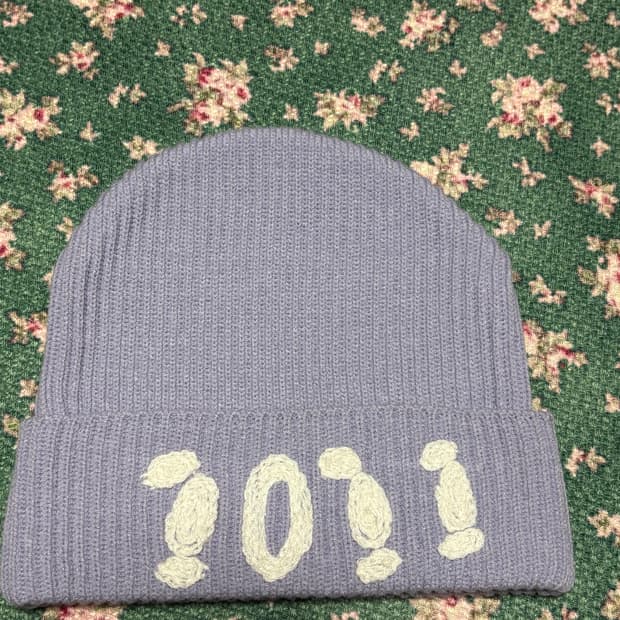 1011갤러리 니들 포인트 비니