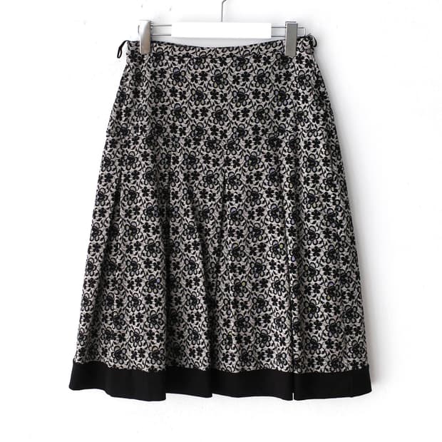 flower pleats skirt
