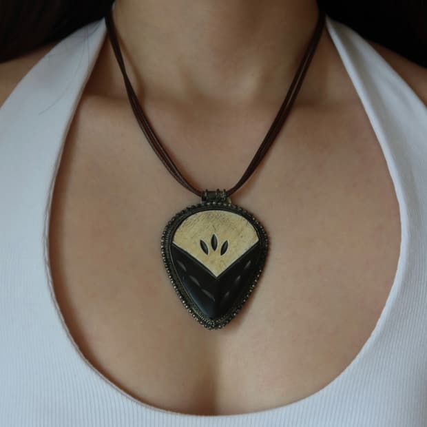 seed heart necklace