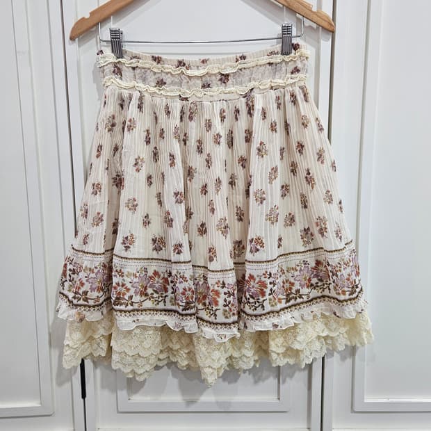 엑시즈팜(axes femme) 보헤미안 플라워 레이스치마