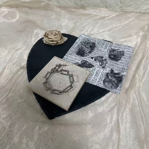 빈티지 스퀘어 링크 OT고리 팔찌