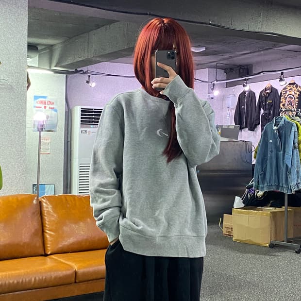 나이키 스우시 스몰로고 데일리 맨투맨 B2492