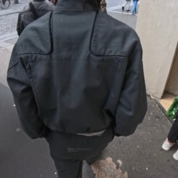 플라스틱 프로덕트 미발매 팬츠