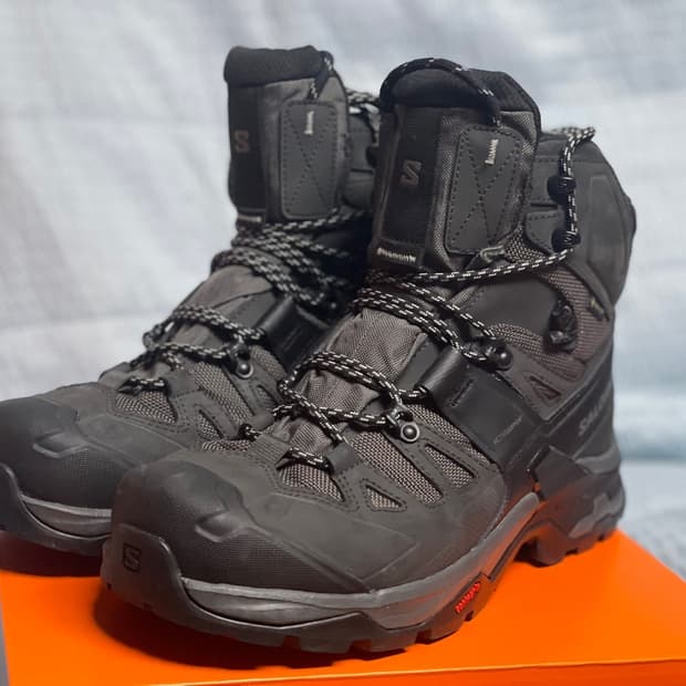 살로몬 퀘스트 4 GTX