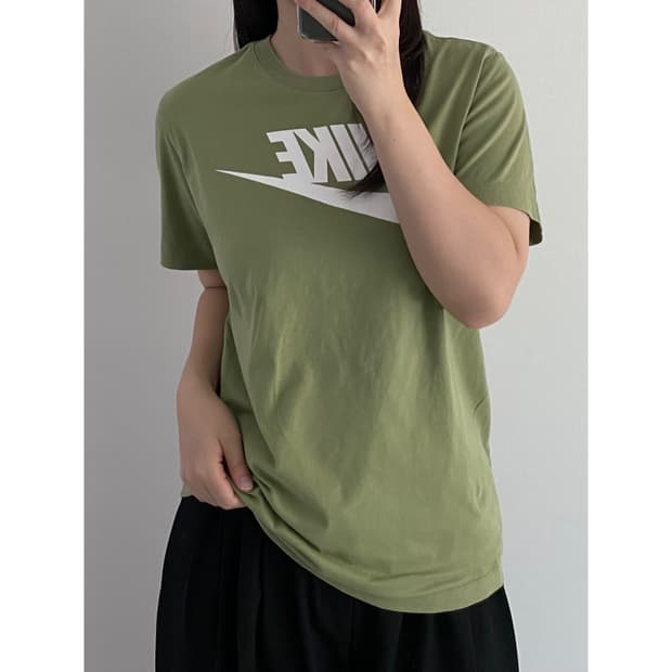 나이키 반팔티