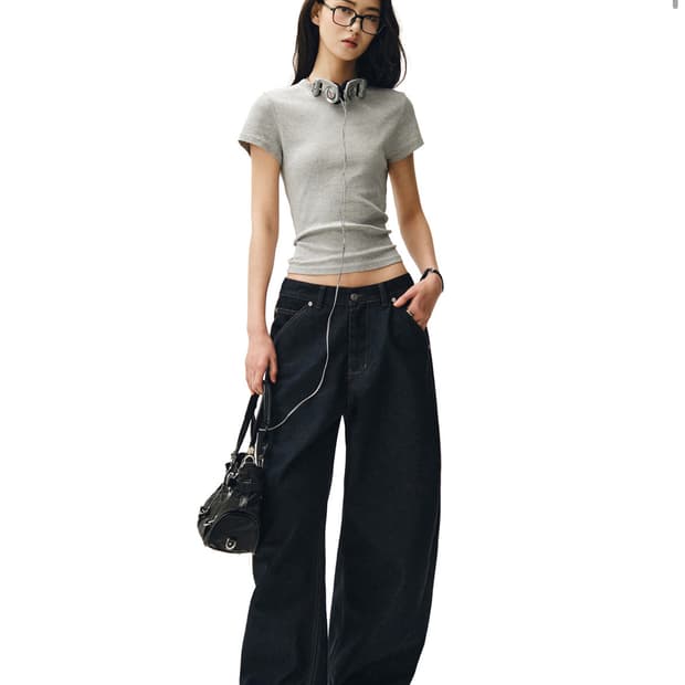 데케트우먼 chinback 엔지니어드 진