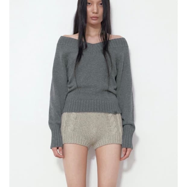 (구해요) 보헴서 브이넥 프린세스라인니트