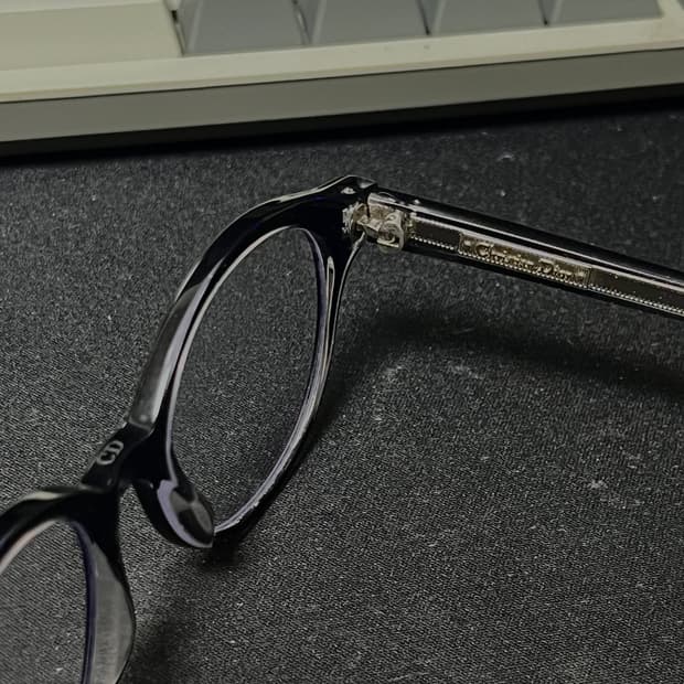 DIOR 몽테뉴 안경 블랙 (여성 사이즈)