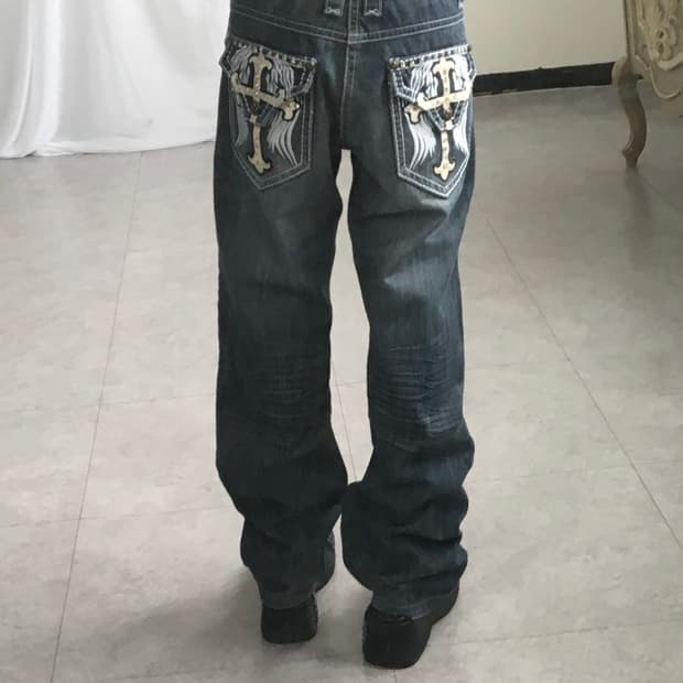 Back cross patch point denim pants