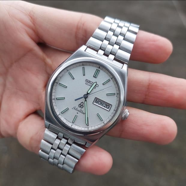 세이코 실버웨이브 8229-700A 빈티지 레어 희귀 쿼츠