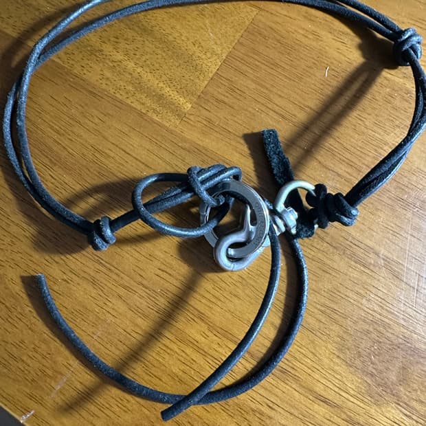 아워레가시 라돈 목걸이