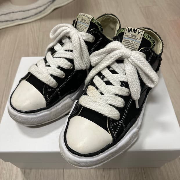 미하라야스히로 x 71마이클 피터슨 블랙