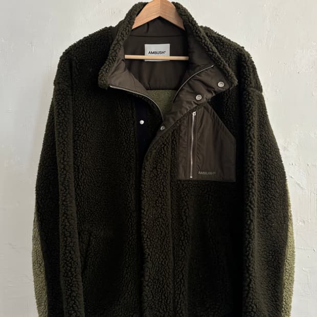 AMBUSH 앰부쉬 투톤 플리스 풀집 자켓
