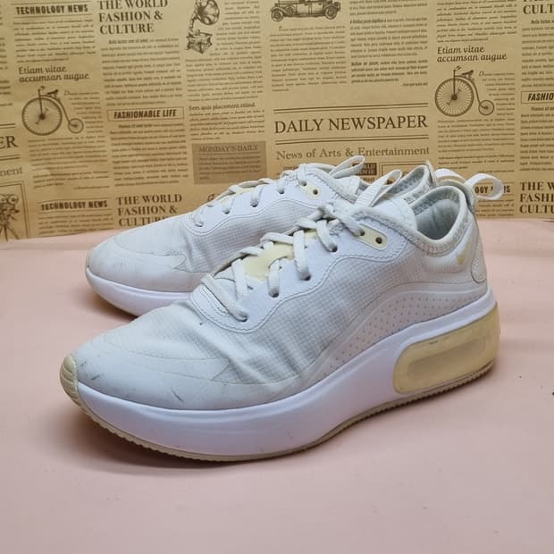 나이키 에어맥스 디아 여성운동화235 